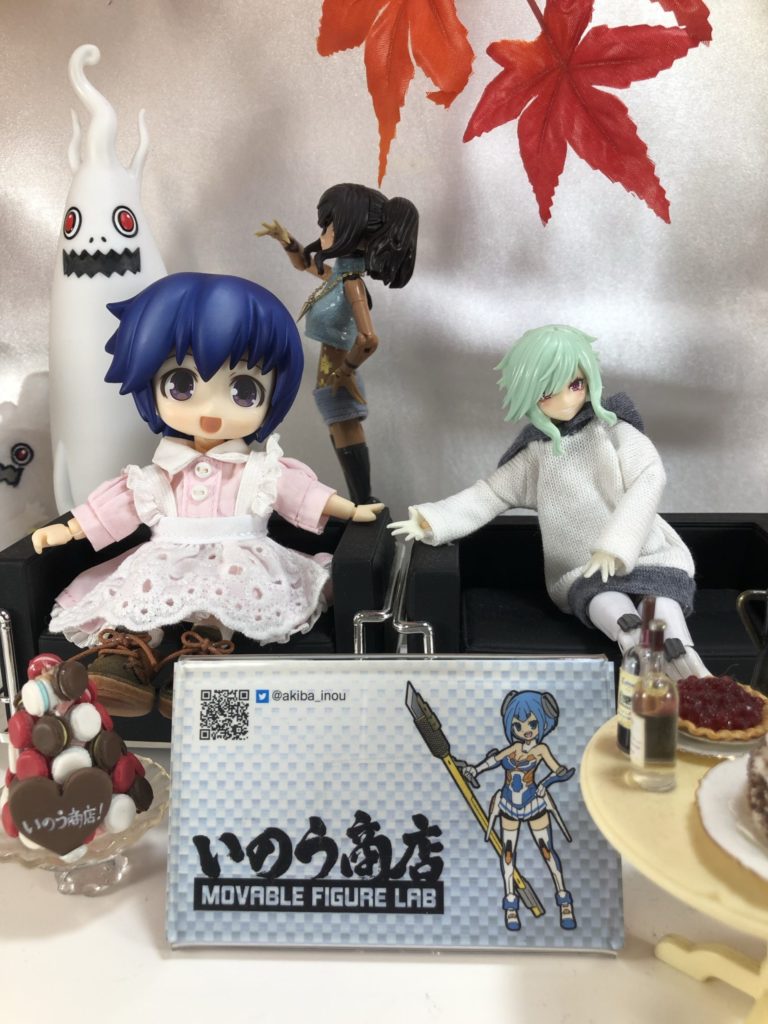 お店の武装神姫たちと