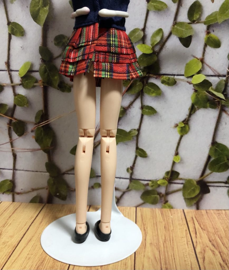 エリーちゃん学生服（背面）