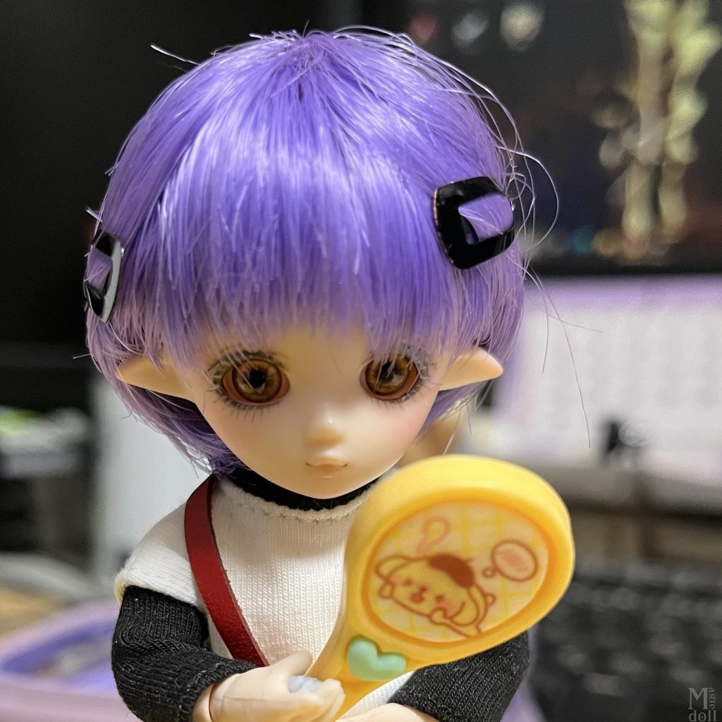 版権が危ない感じの手鏡