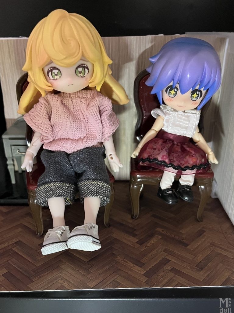 ねんどろいどどーる 月飛び時間 onセリア椅子